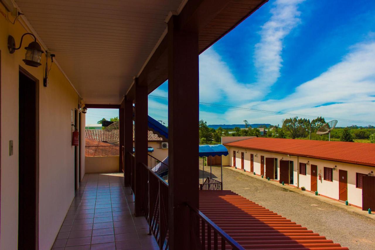 Cavalo Branco Hotel São Vicente do Sul Esterno foto